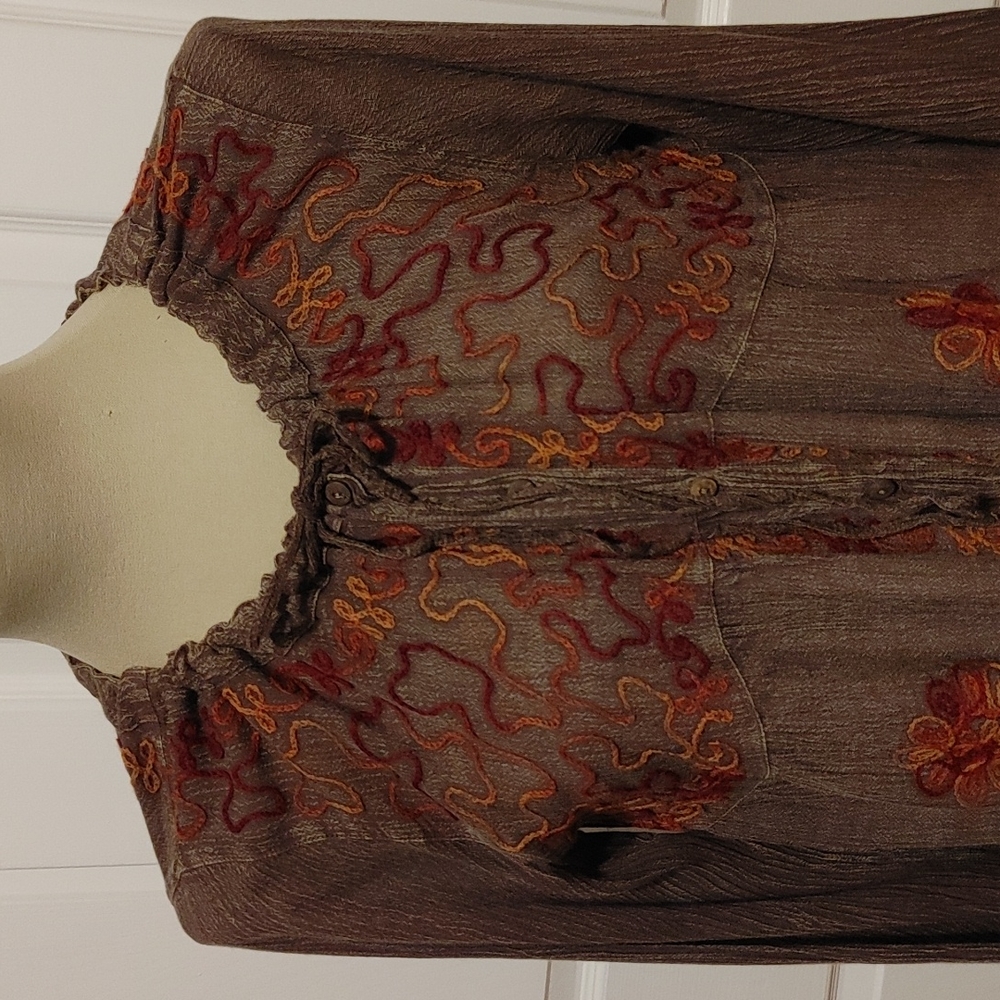 🍄 Sacred Threads Top - Picture 2 of 10